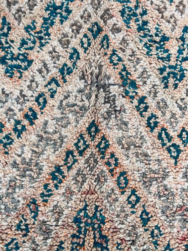 Et one-of-a-kind vintageteppe fra Marokko!