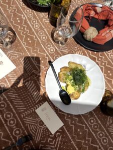Mine beste reisetips Marrakech: Book Sunday brunch rundt bassenget