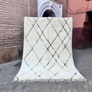 Tradisjonelt marokkansk teppe med moderne tvist! Nydelig: Tykt og mykt i håndknyttet fin ull