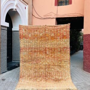 Helt unikt vintage berberteppe knyttet for hånd i Marokko