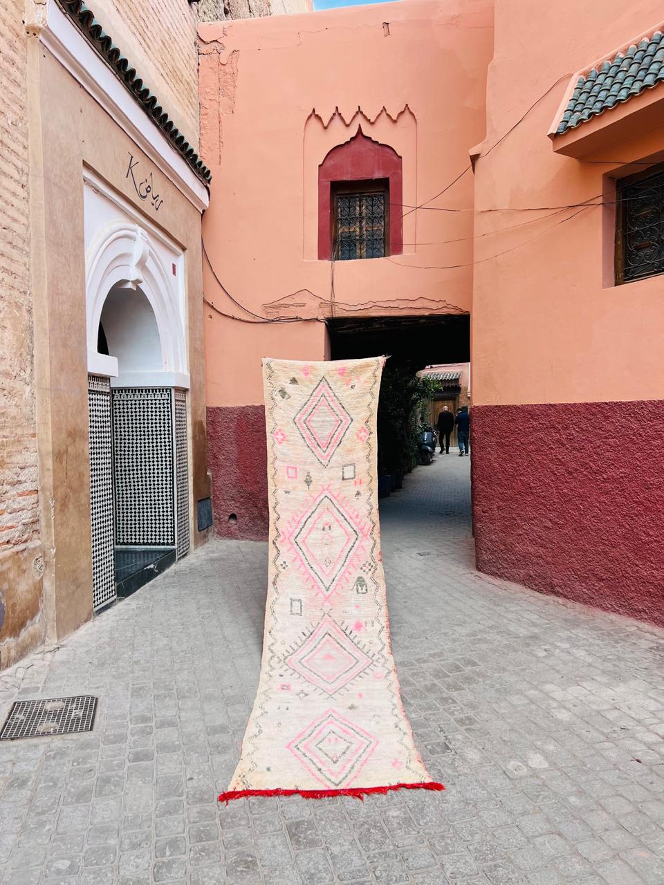 Nydelig! En drøm av et hånsknyttet vintageteppe