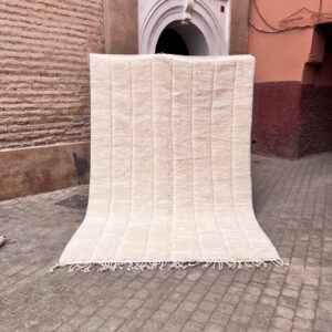 Et vakkert og eksklusivt Beni Mrirt teppe